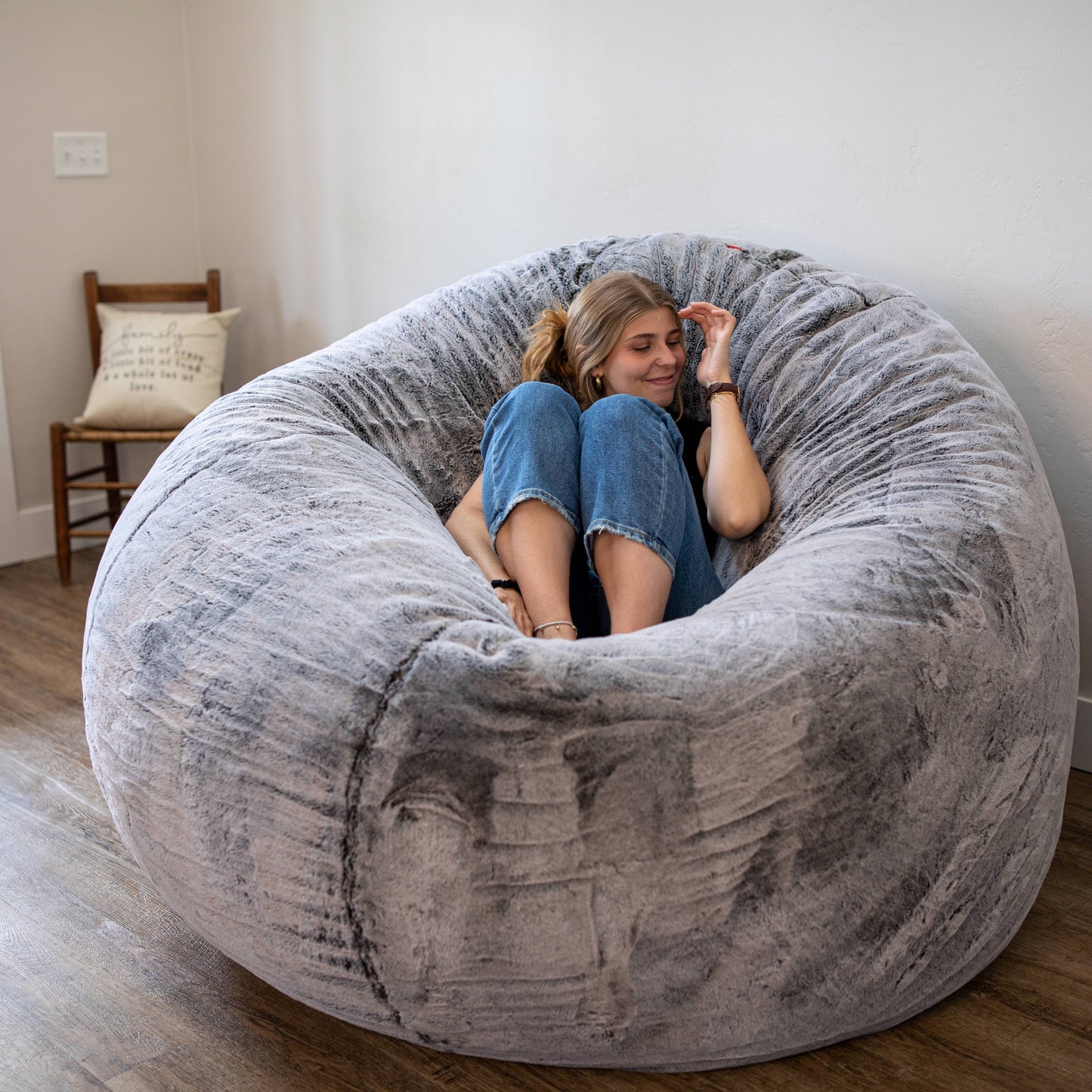 Avera Luxe™ Giant Bean Bag Chair